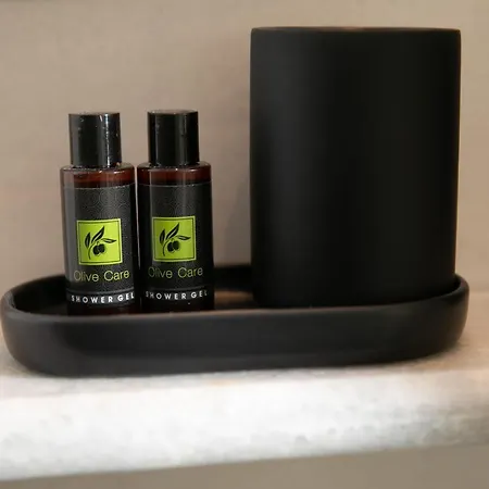 Anemela Lux Naxos City